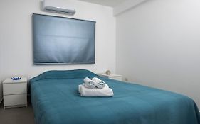 Lovely 2 Bed Apartment In Larnaca City Centre