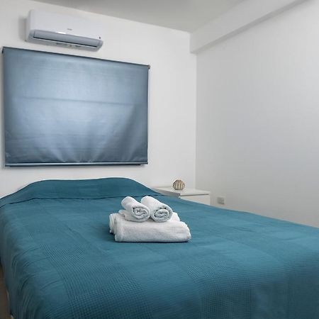 Lovely 2 Bed Apartment In Larnaca City Centre Экстерьер фото