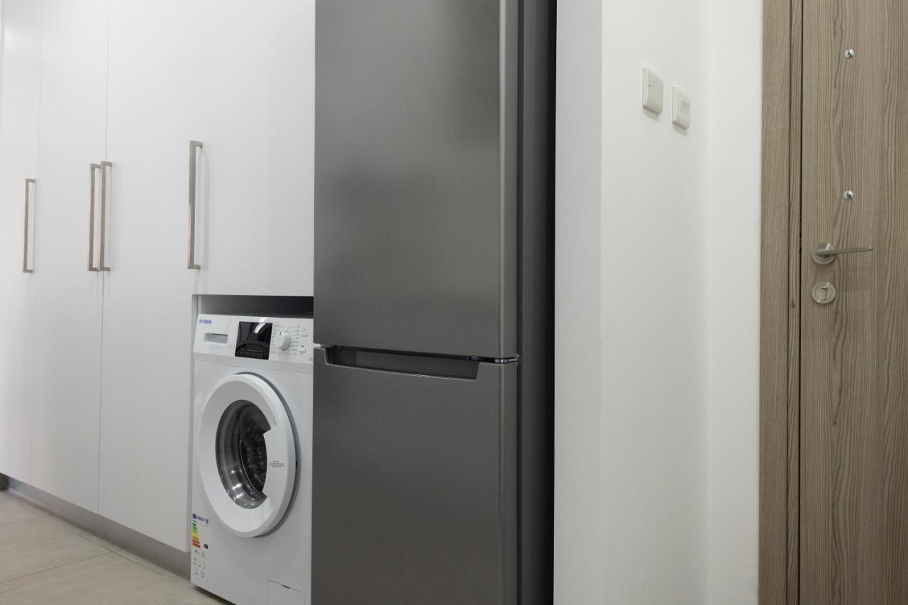 Lovely 2 Bed Apartment In Larnaca City Centre Экстерьер фото